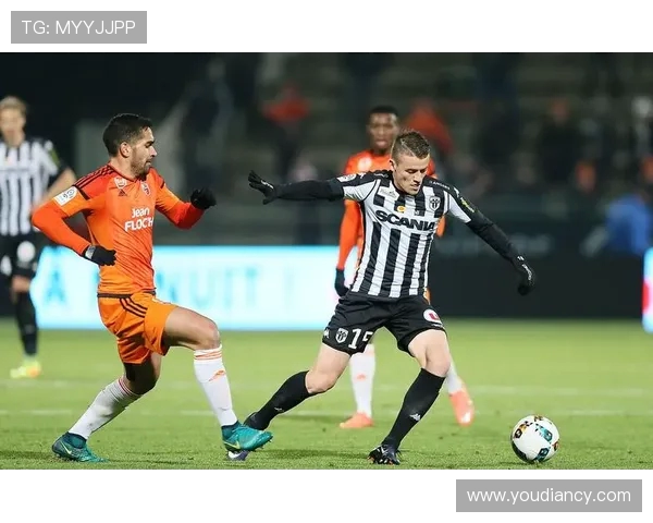 昂热前锋尼亚纳因违禁药物事件遭官方处罚被禁赛两年震动足坛